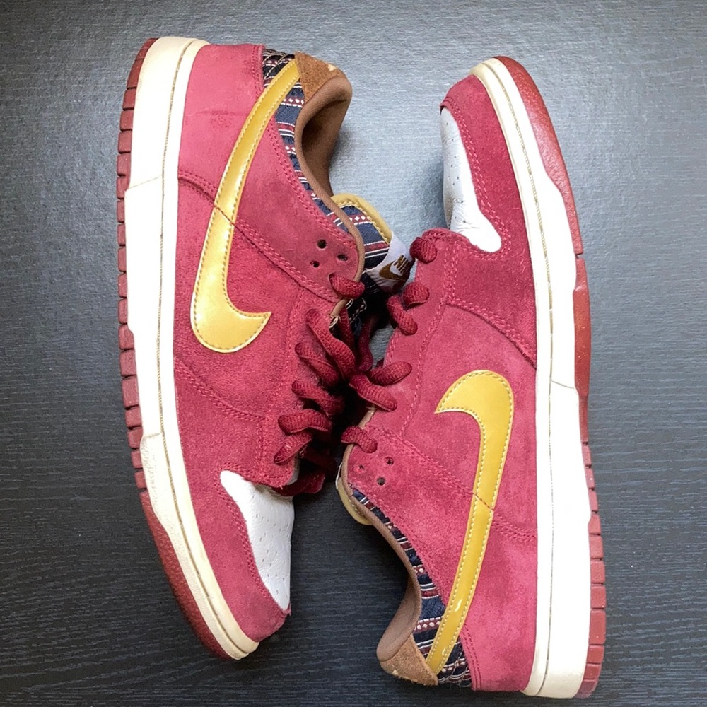 Nike sb Ron burgundy size 9.5